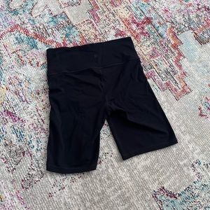 Athleta 8" Ultra High Rise Elation Bike Shorts